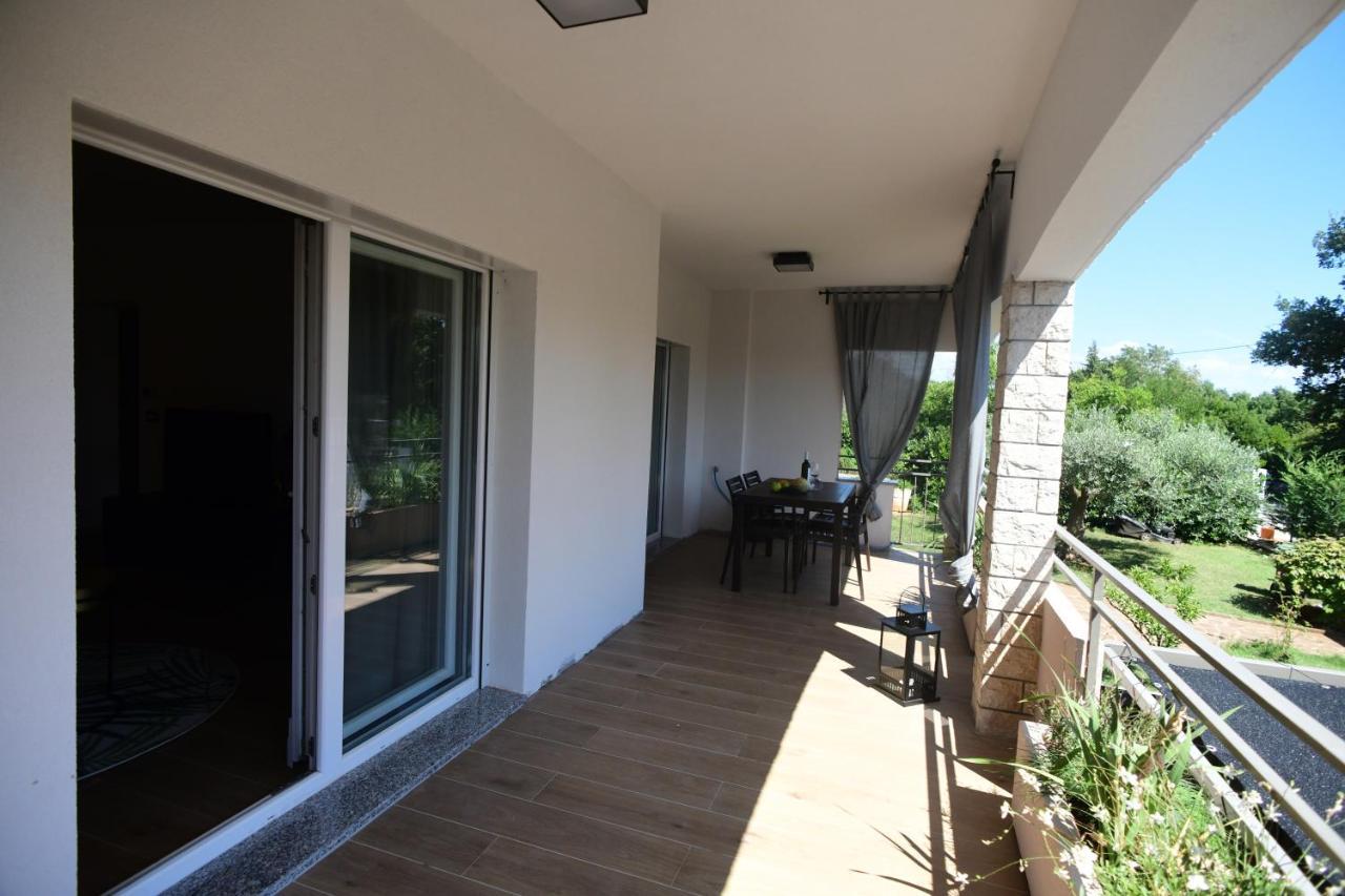Luxury Apartment Vabriga Тар Экстерьер фото